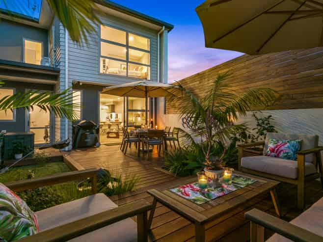 2 Station Street, Hobsonville