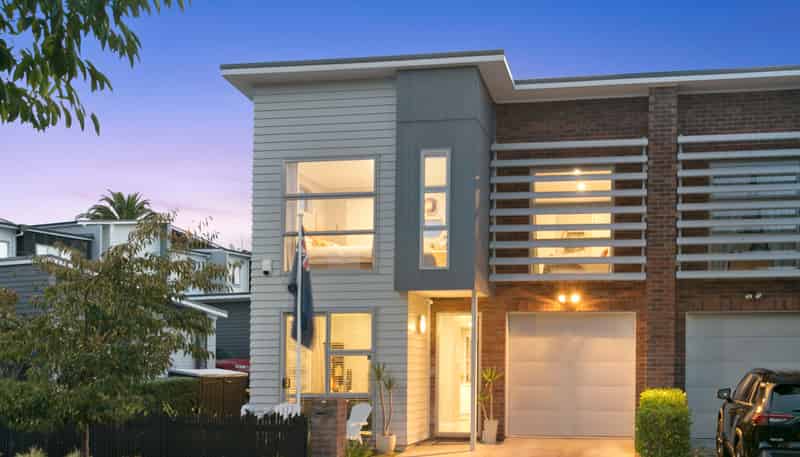 2 Station Street, Hobsonville