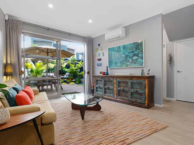 2 Station Street, Hobsonville