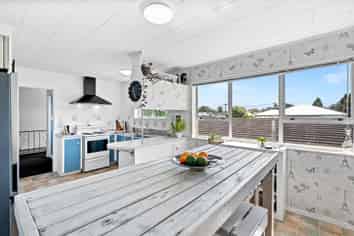 3/15 Donald Street, Regent