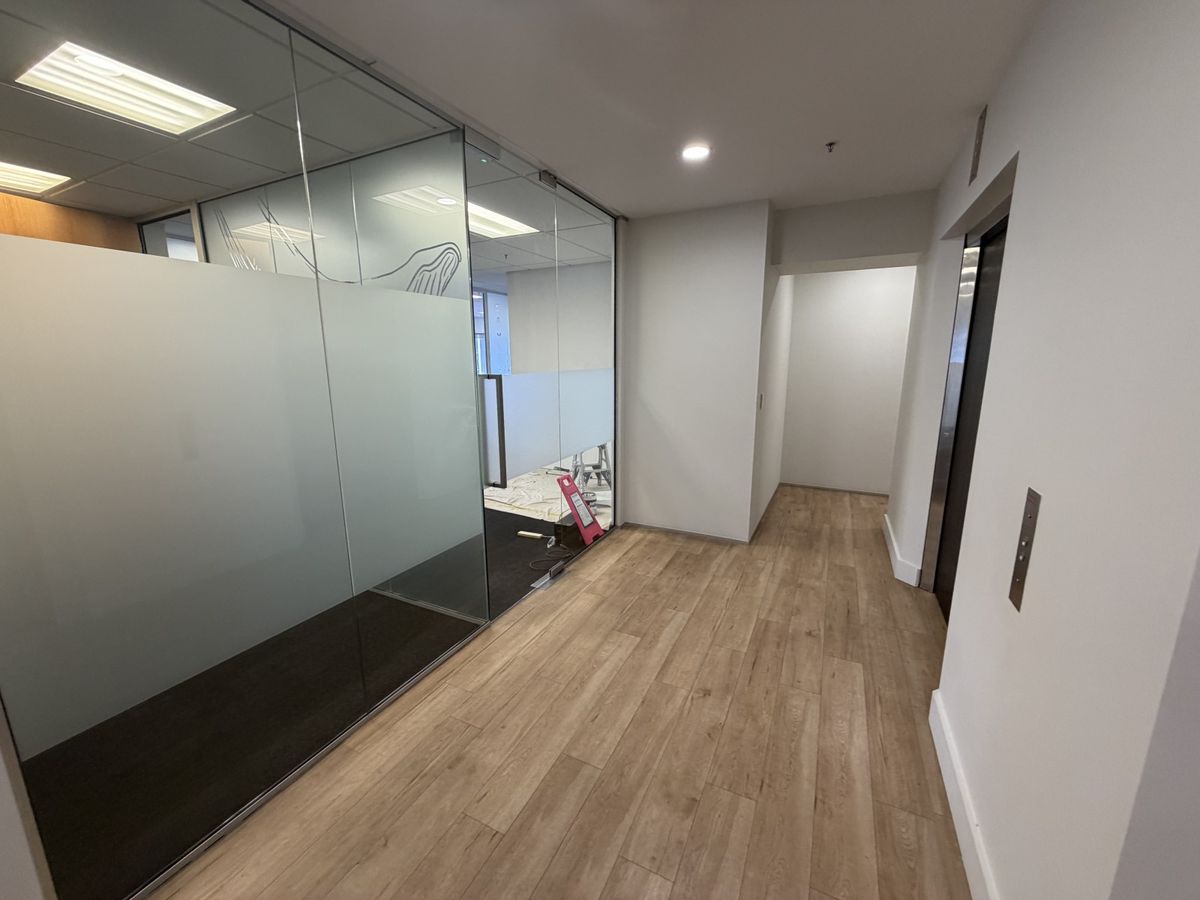 Prime Lambton Quay Location - 275sqm - Vaade 2