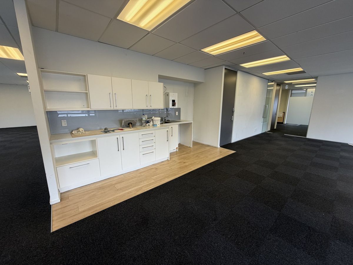 Prime Lambton Quay Location - 275sqm - Vaade 6