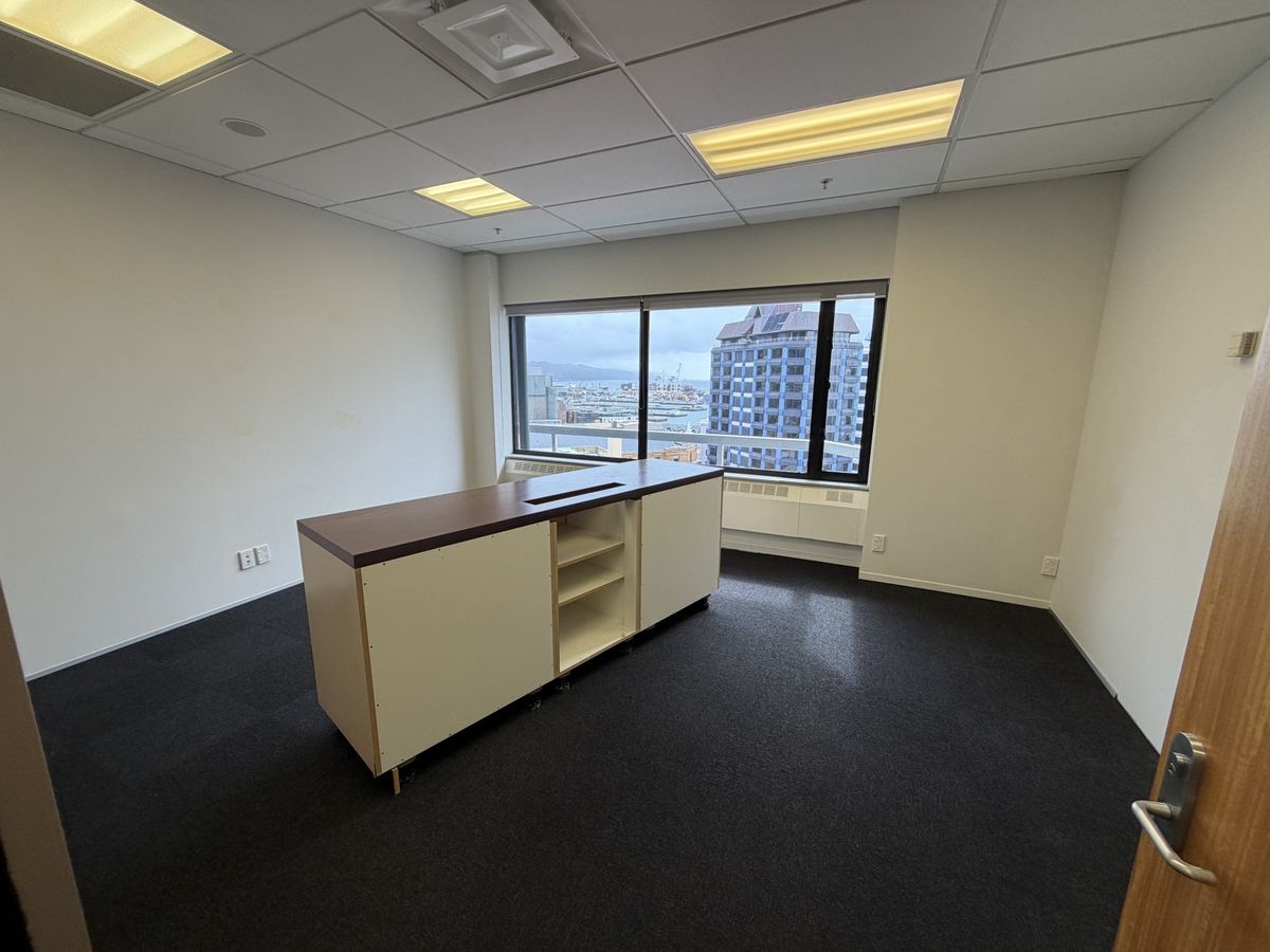Prime Lambton Quay Location - 275sqm - Vaade 5