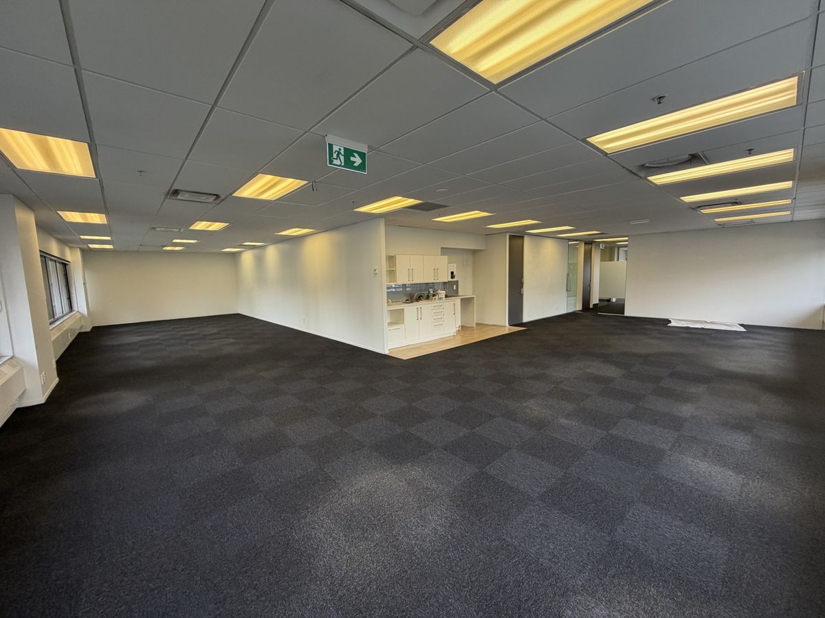 Prime Lambton Quay Location - 275sqm - Vaade 3
