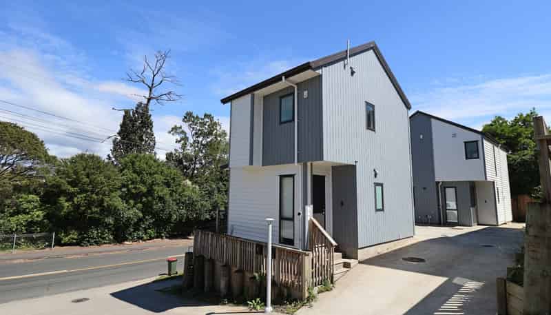 2  Korokio Lane, Henderson