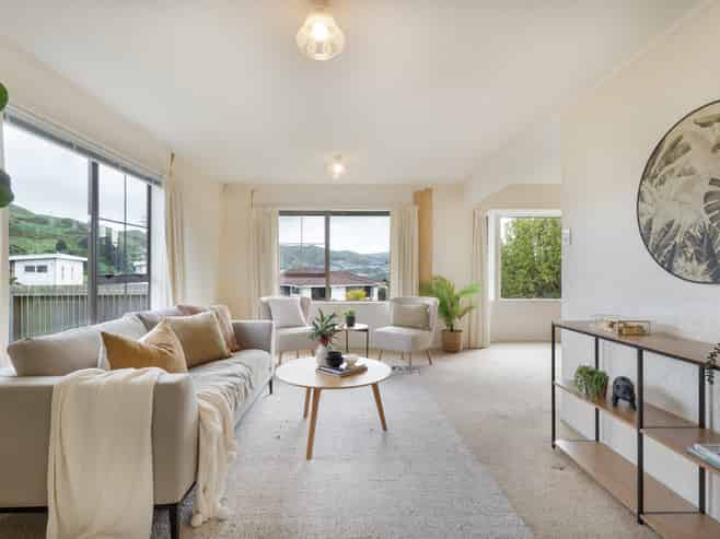 33 Abilene Crescent, Churton Park