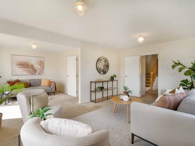 33 Abilene Crescent, Churton Park