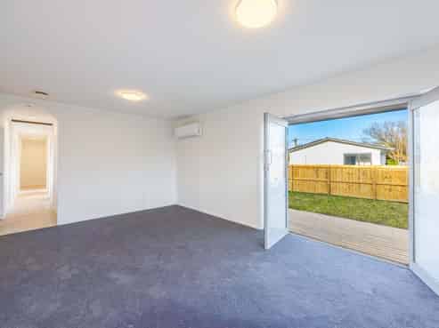 15B Percy Spiller Avenue, Maraenui