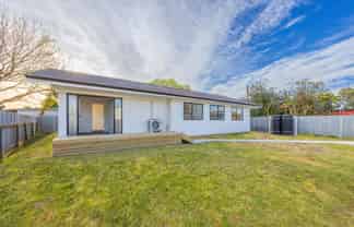 15B Percy Spiller Avenue, Maraenui