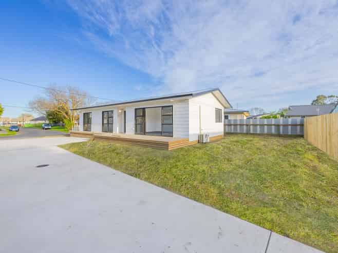 15 Percy Spiller Avenue, Maraenui