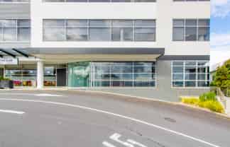 Versatile Albany Retail - Available Now