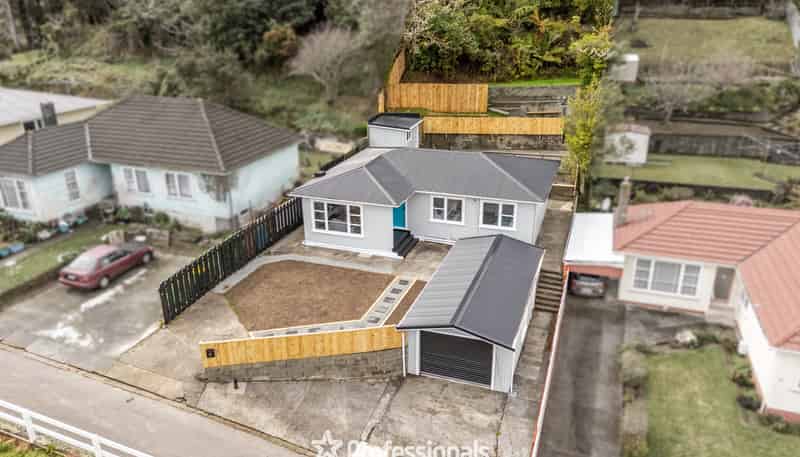 83 Coast Road, Wainuiomata