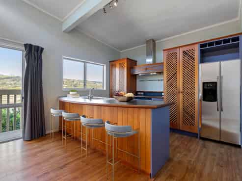 1 Fyvie Avenue, Tawa