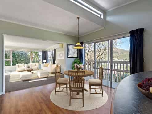 1 Fyvie Avenue, Tawa