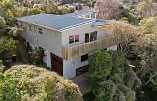 1 Fyvie Avenue, Tawa