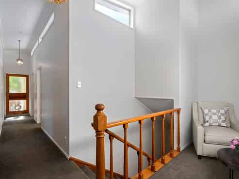 1 Fyvie Avenue, Tawa