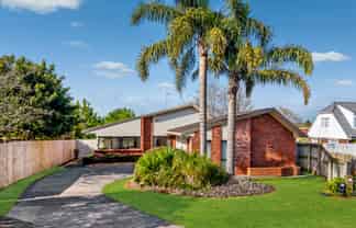 26 Parramatta Place, Botany Downs