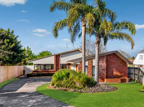 26 Parramatta Place, Botany Downs