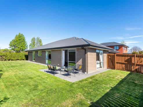 18 Josephine Crescent, Wigram