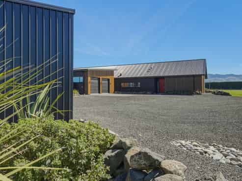 243 Burnt Hill Road, Oxford