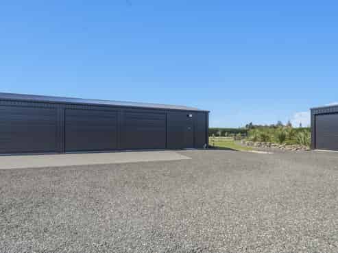 243 Burnt Hill Road, Oxford