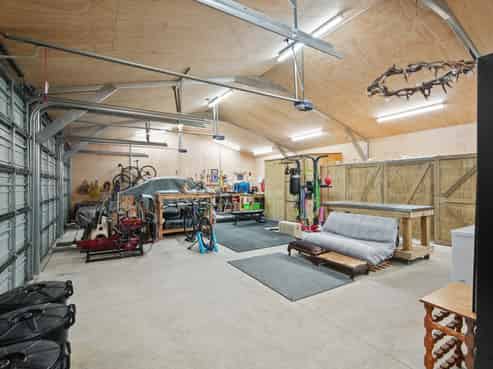 243 Burnt Hill Road, Oxford