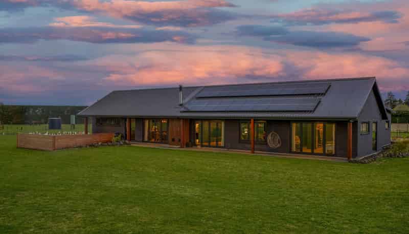 243 Burnt Hill Road, Oxford