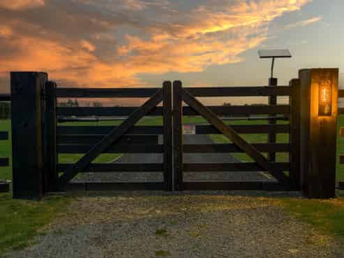 243 Burnt Hill Road, Oxford