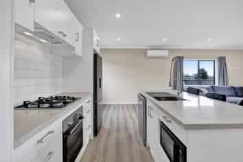 7 Manatu Lane, Inglewood