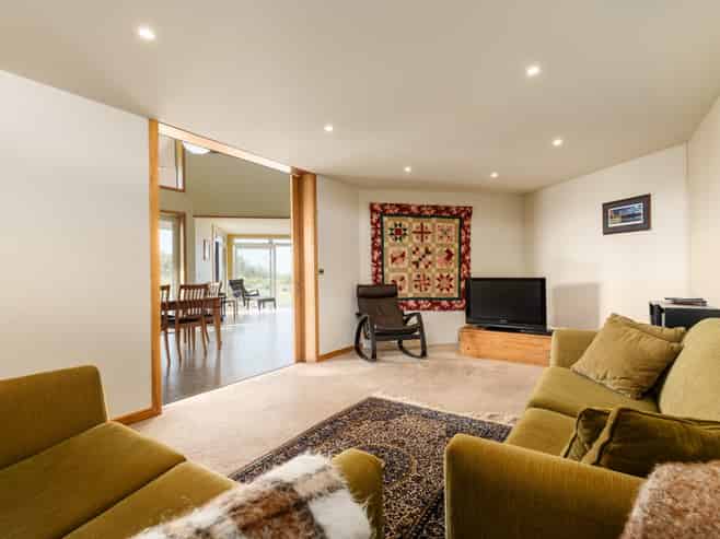 43 Dawson  Road, Mapua