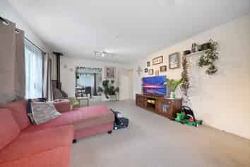 2/49 Seabrook Avenue, New Lynn