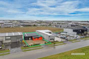 Versatile 342sqm* Building - Modern & Ready!