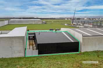 Versatile 342sqm* Building - Modern & Ready!