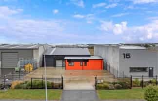 Versatile 342sqm* Building - Modern & Ready!