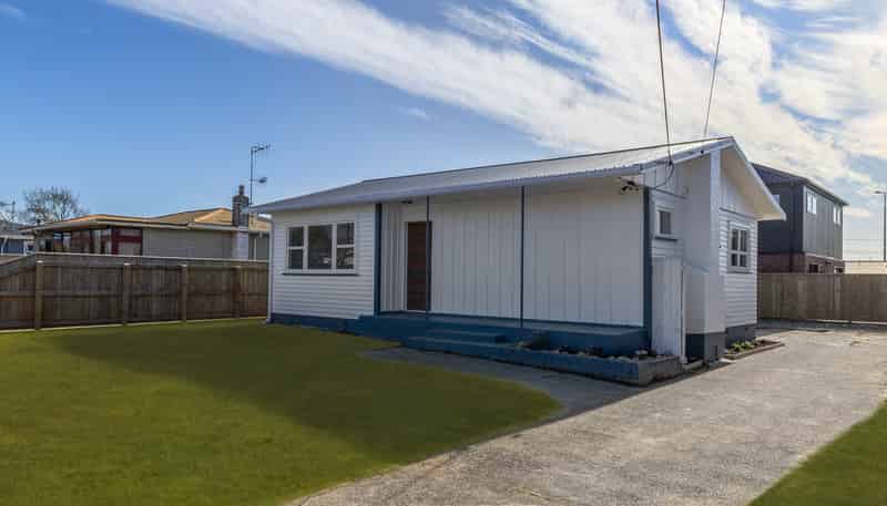 21 Ferguson Street, Levin