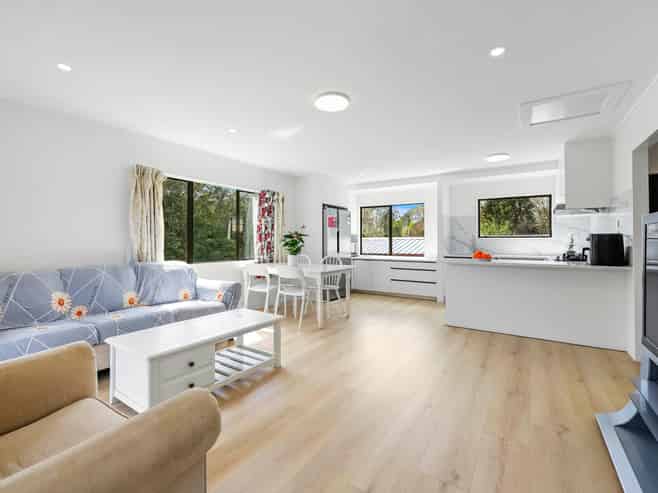 2/10 Ennis Avenue, Pakuranga Heights