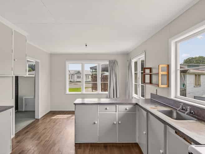 28 Endcliffe Road, Kaiti