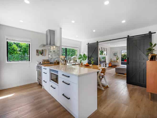 21a Leiden Place, Totara Vale