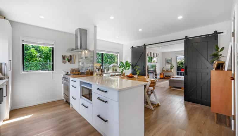 21a Leiden Place, Totara Vale