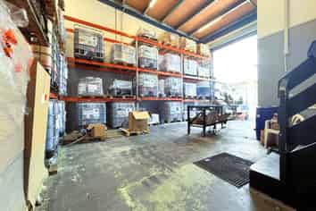 Modern Industrial Unit | 100 m2