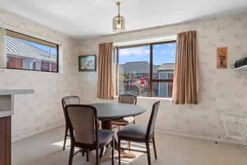 9 Lowry Avenue, Redwood