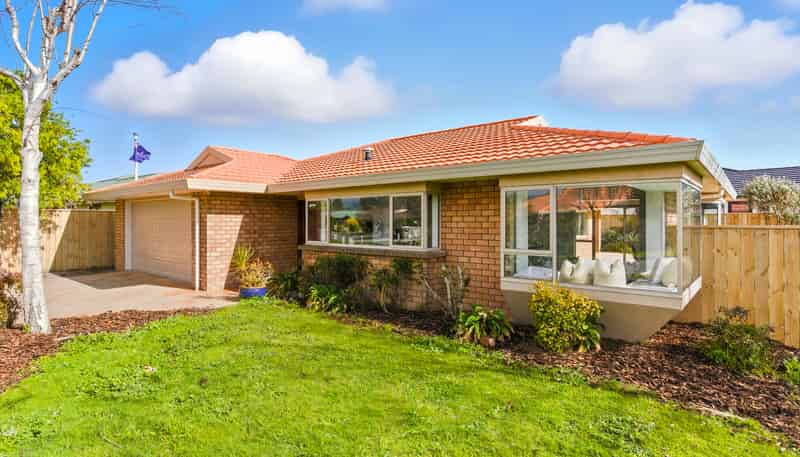 2 Leigh Place, Paraparaumu Beach