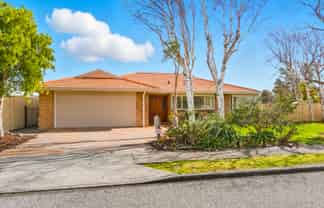 2 Leigh Place, Paraparaumu Beach