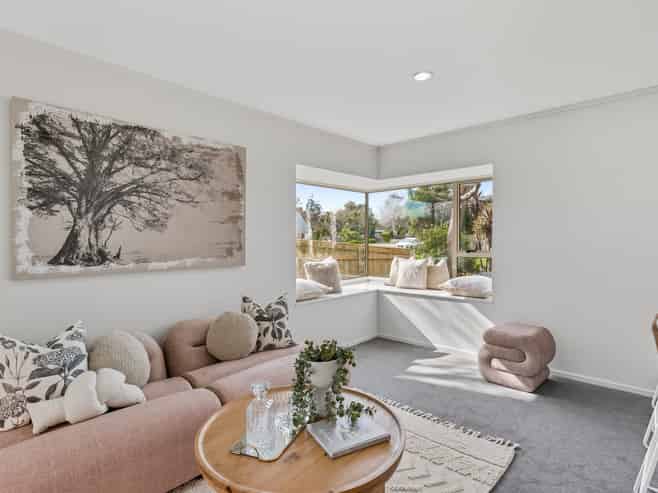 2 Leigh Place, Paraparaumu Beach