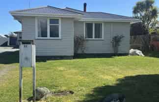53 Jollie Street, Hokitika