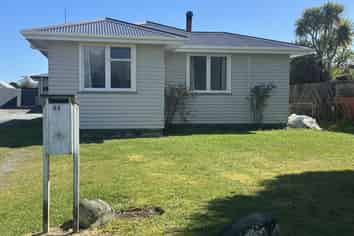 53 Jollie Street, Hokitika