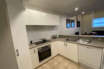 7b Stout St, Wellington Central