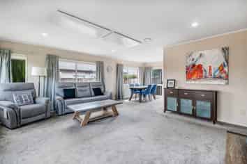3a McGowan Place, Orewa