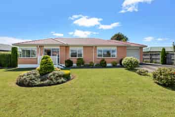 3a McGowan Place, Orewa