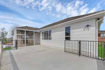 5 Salisbury Road, Birkdale